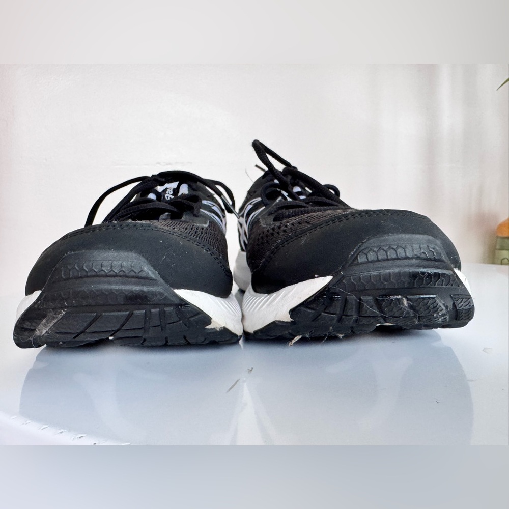 Women’s ASICS Gel-Contend 7 Black and White Running / Walking Shoes size 10.5 - Picture 4 of 10